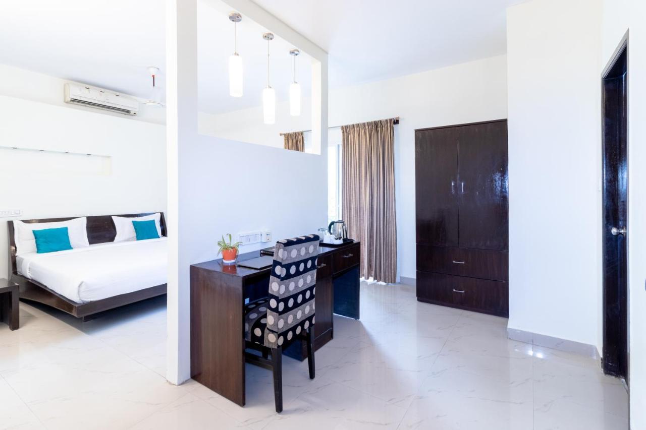 Sanctum Suites Domlur Bangalore Exteriör bild